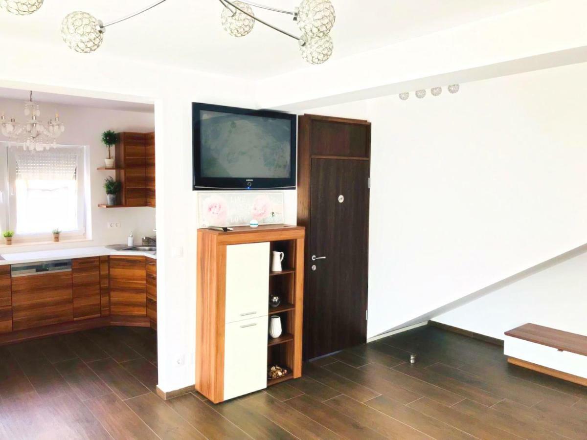 Villa Residence Sînmartin Εξωτερικό φωτογραφία