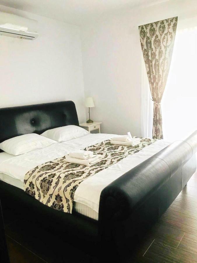 Villa Residence Sînmartin Εξωτερικό φωτογραφία